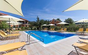 Peristera Apartments